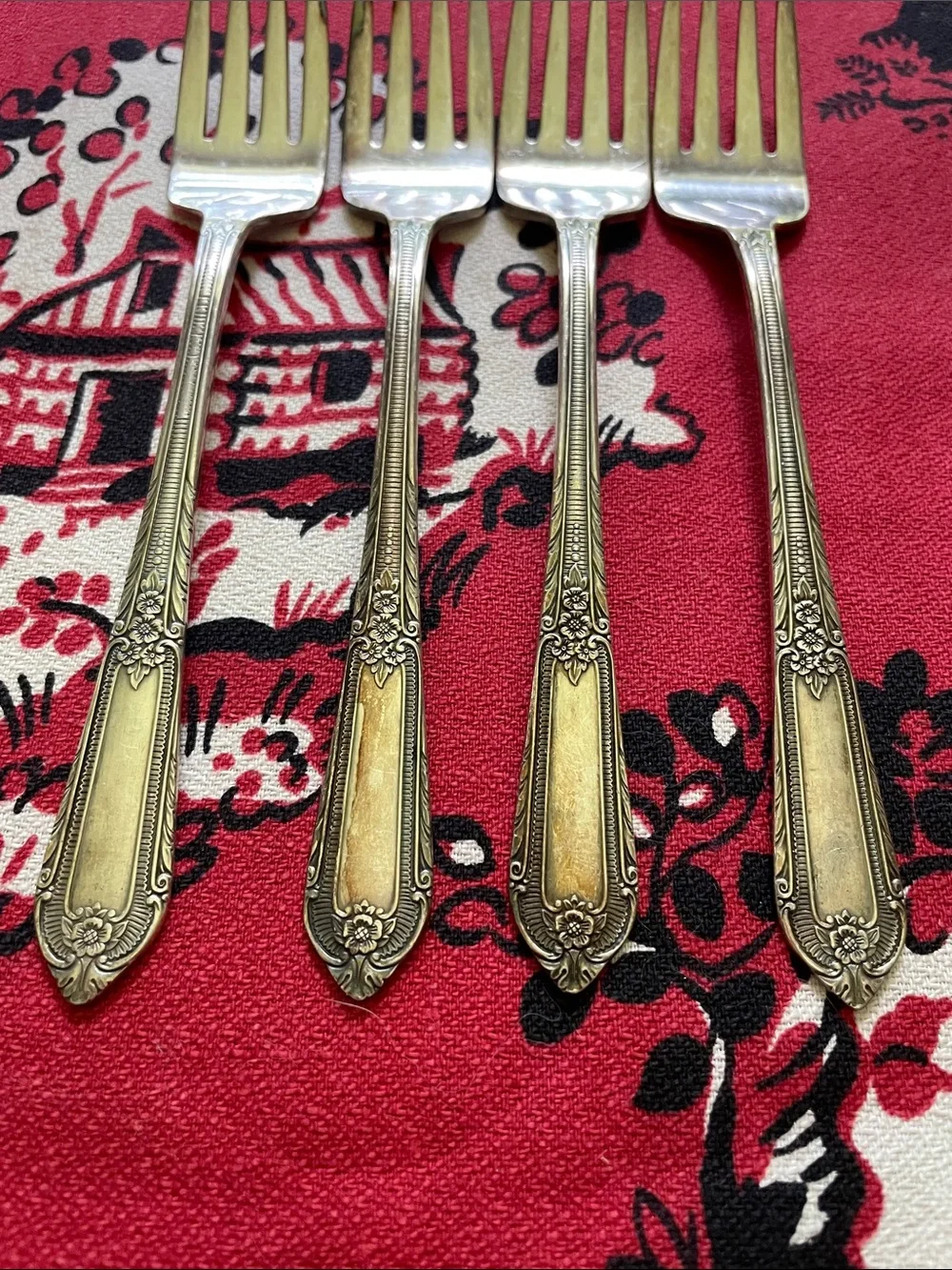 Set of 7 antique William Rogers forks